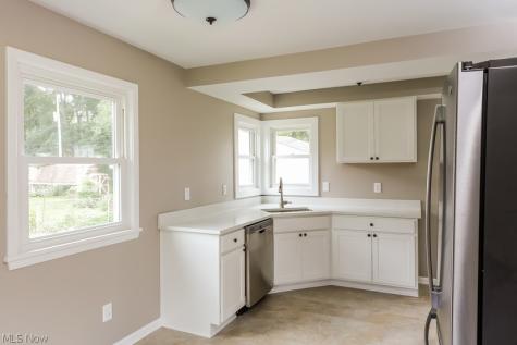 1952 Miriam Avenue Avon OH 44011