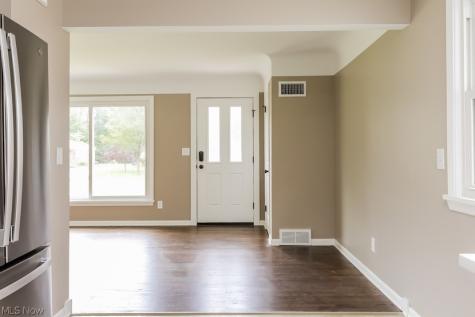 1952 Miriam Avenue Avon OH 44011