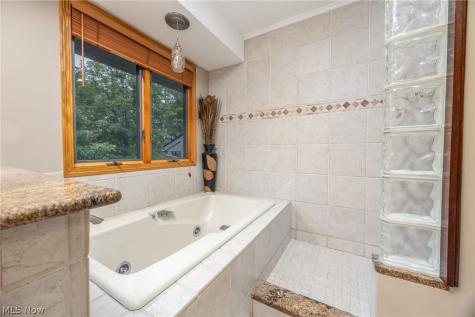 108 Tecumseh Drive Marietta OH 45750