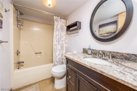 108 Tecumseh Drive Marietta OH 45750