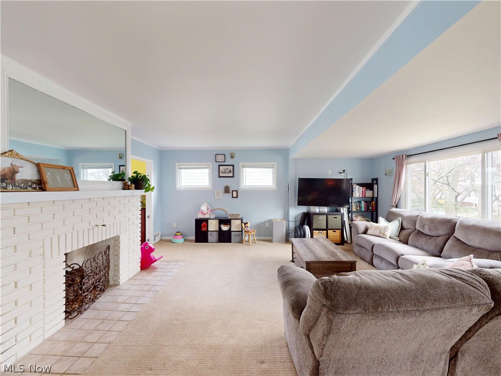 5162 Oakmont Drive Lyndhurst OH 44124