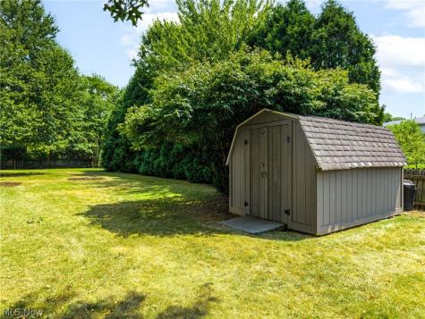 974 Skyland Drive Macedonia OH 44056