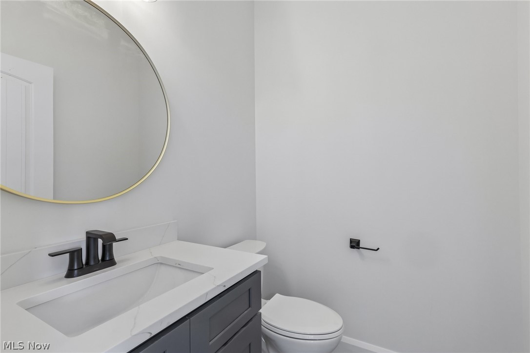 4050 Shelly Lynn New Middletown OH 44442
