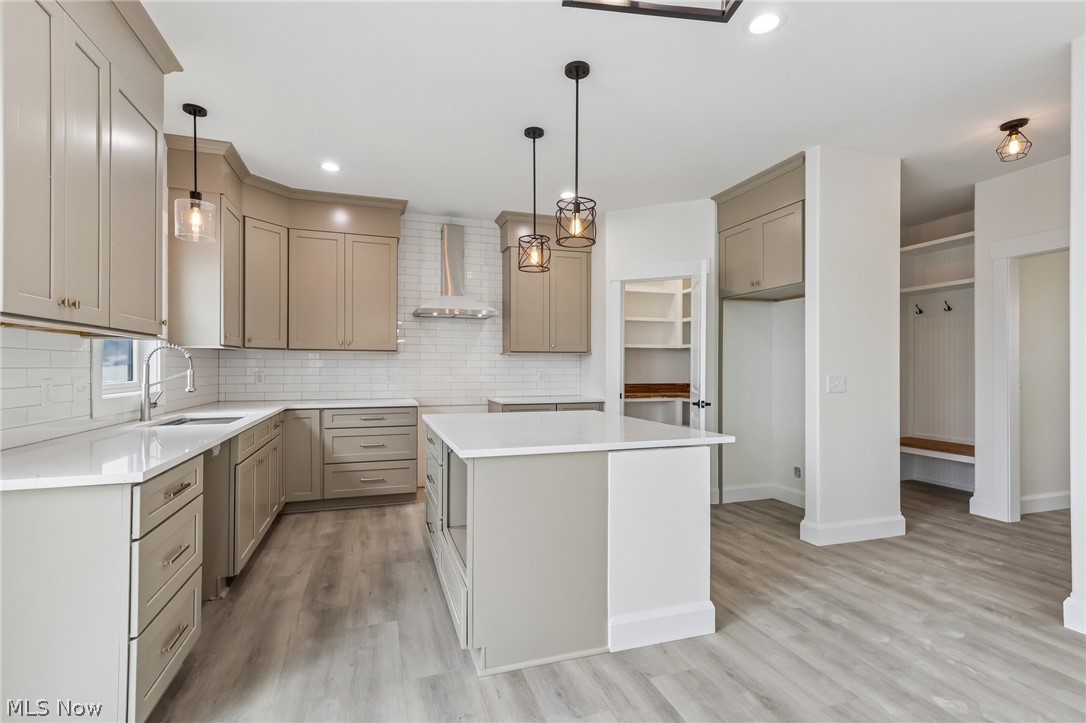 4050 Shelly Lynn New Middletown OH 44442