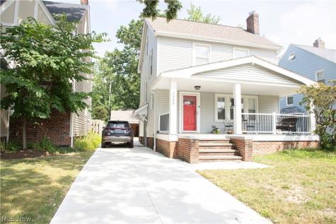 1945 Staunton Road Cleveland Heights OH 44118