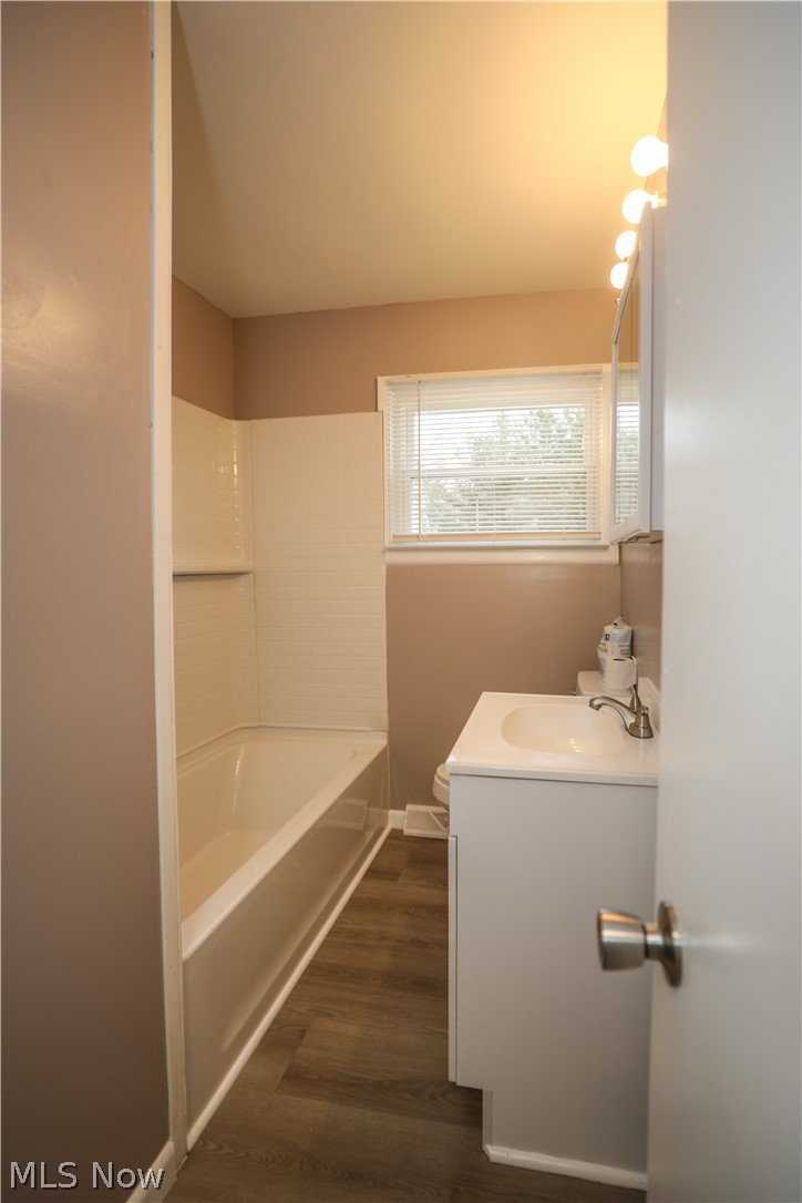 726 Artesian Avenue Newton Falls OH 44444