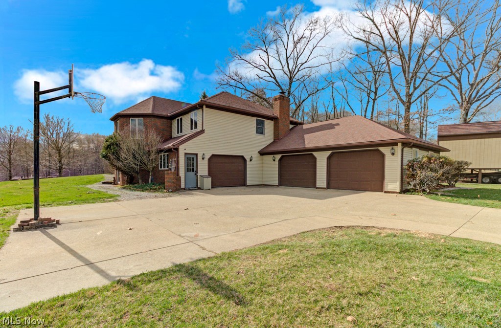 34 Iroquois Trail Malvern OH 44644