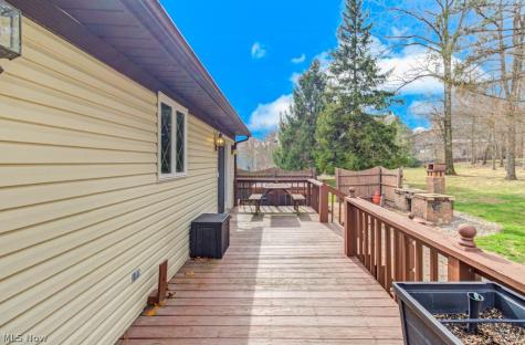 34 Iroquois Trail Malvern OH 44644