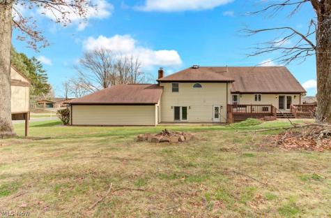 34 Iroquois Trail Malvern OH 44644