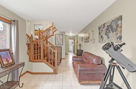 34 Iroquois Trail Malvern OH 44644