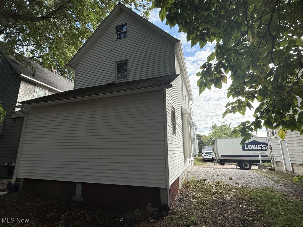 70 Wise Street Akron OH 44304