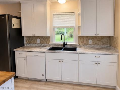 9614 Ravenna Road Twinsburg OH 44087