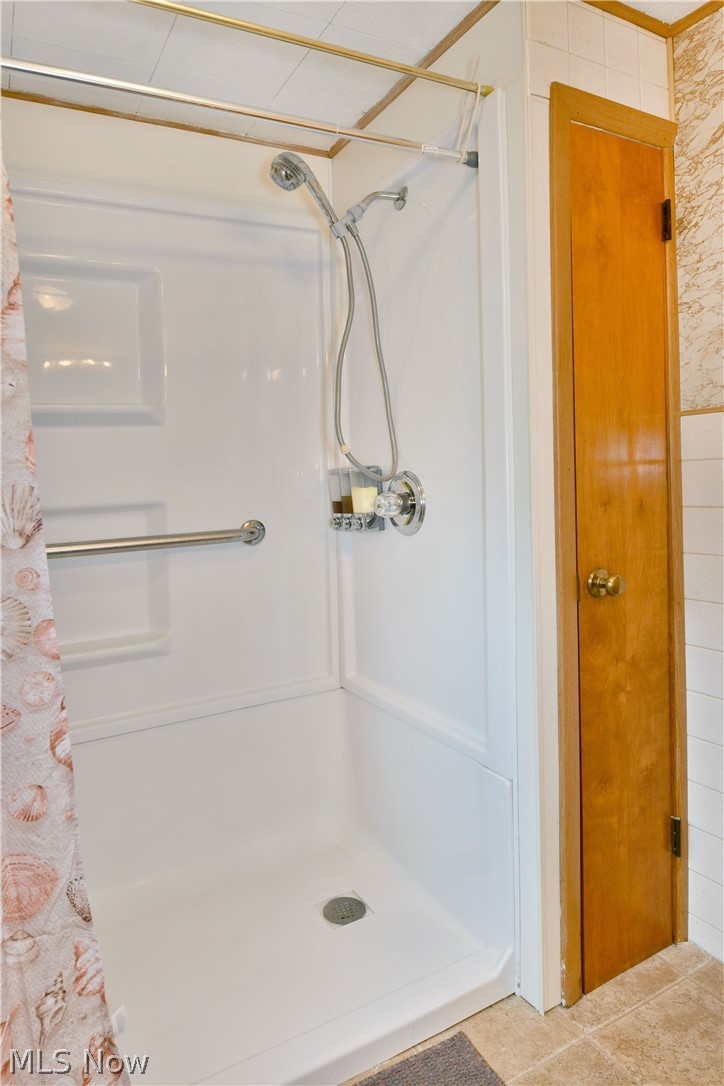 2618 Wilson Sharpsville Road Cortland OH 44410