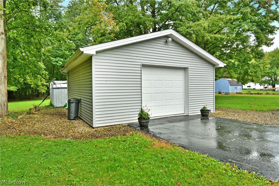 2618 Wilson Sharpsville Road Cortland OH 44410