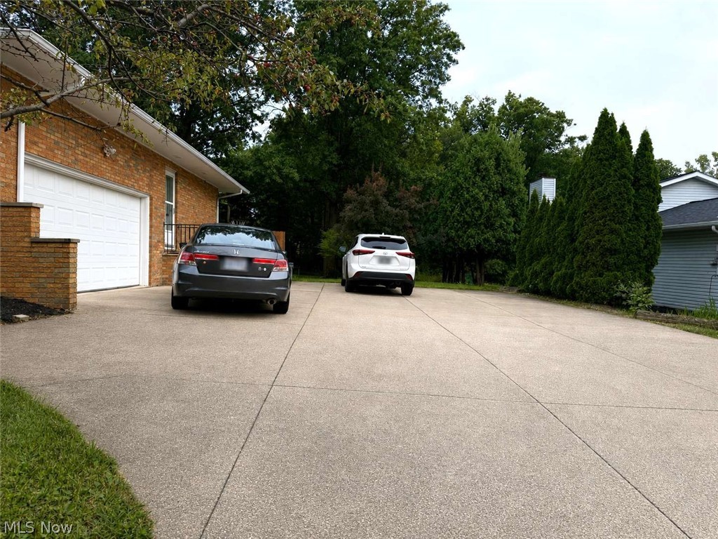 2700 E Royalton Road Broadview Heights OH 44141