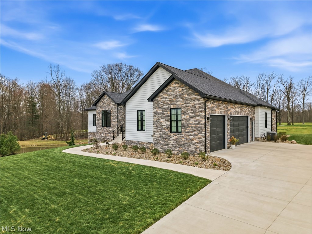 6879 Kyle Ridge Pointe Canfield OH 44406