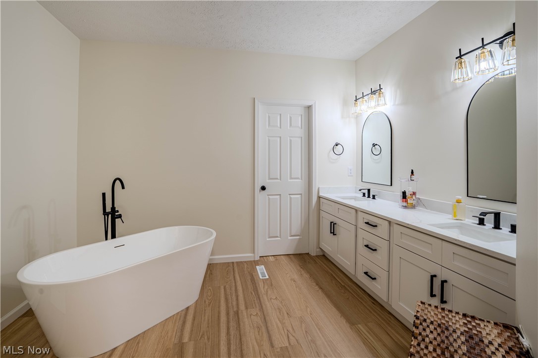 10203 Forestwood Lane North Royalton OH 44133