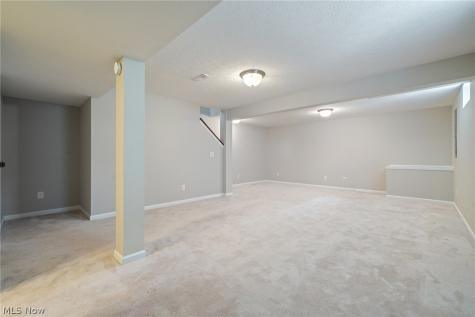32825 Rebecca Lane Avon Lake OH 44012