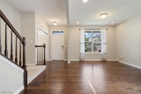 32825 Rebecca Lane Avon Lake OH 44012