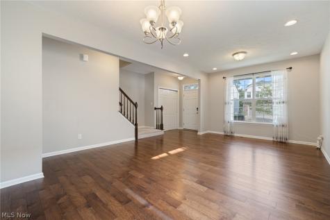 32825 Rebecca Lane Avon Lake OH 44012