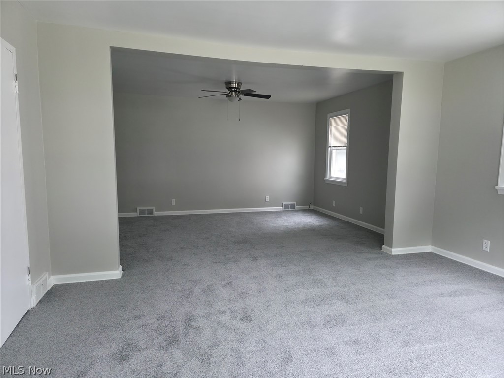 1810 Saint Elmo Avenue NE Canton OH 44705