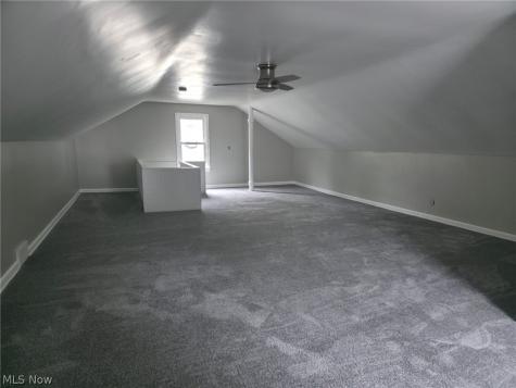 1810 Saint Elmo Avenue NE Canton OH 44705