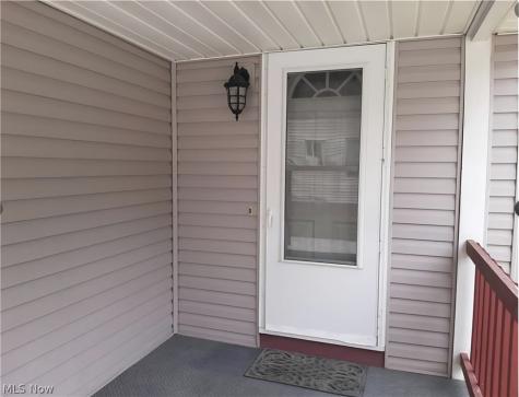 1810 Saint Elmo Avenue NE Canton OH 44705