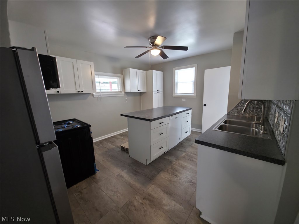 1810 Saint Elmo Avenue NE Canton OH 44705