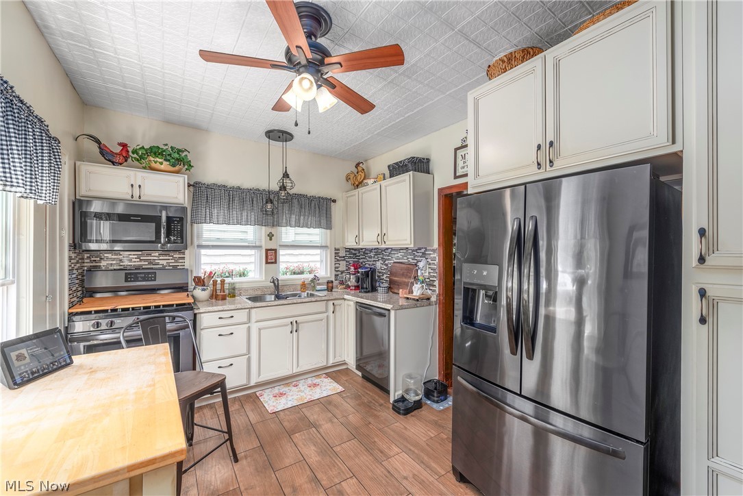2305 Portman Avenue Cleveland OH 44109