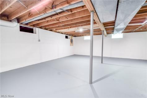 19121 Brewster Road Aurora OH 44202