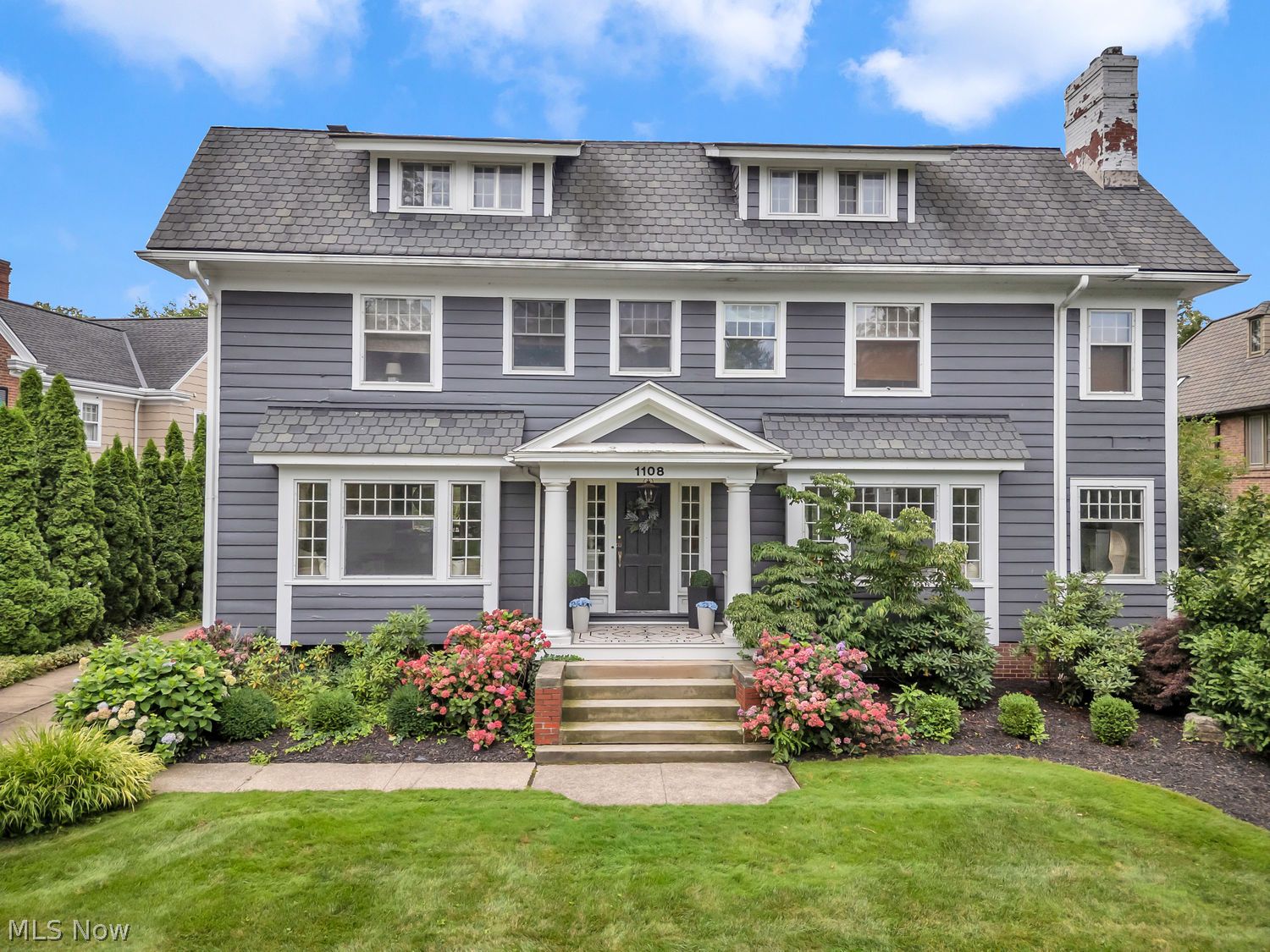 1108 W Forest Road Lakewood OH 44107