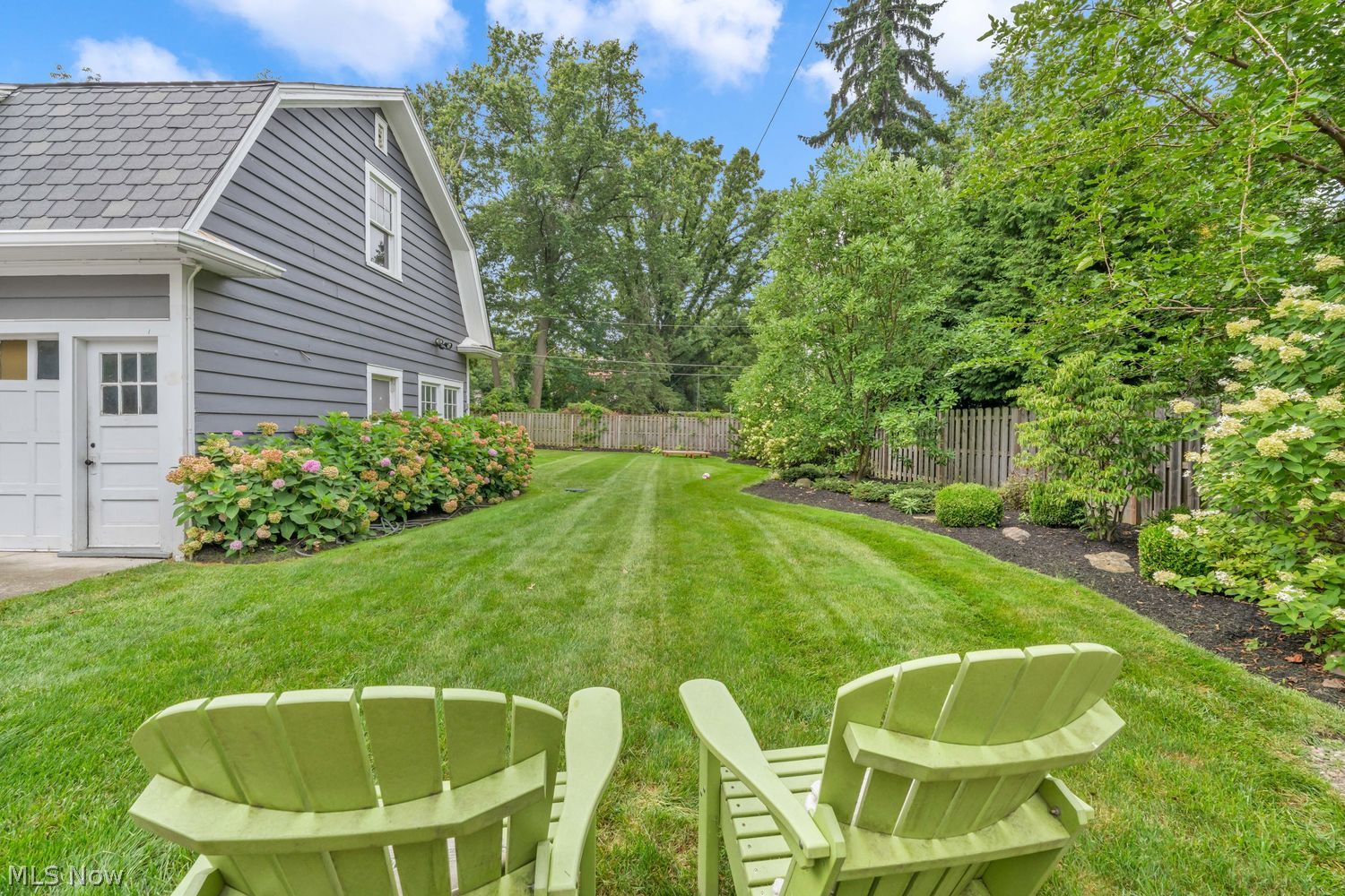 1108 W Forest Road Lakewood OH 44107