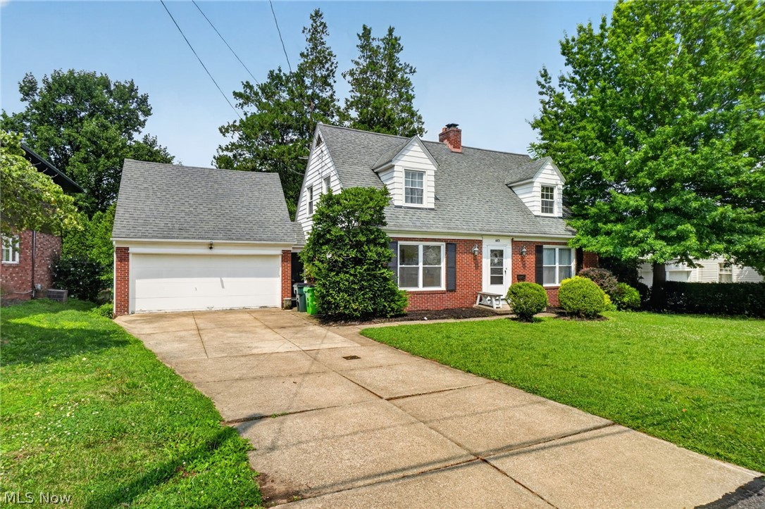683 E Ford Avenue Barberton OH 44203