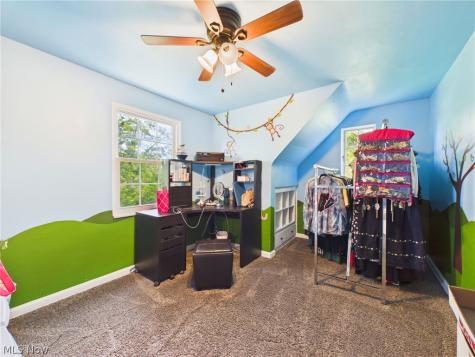 683 E Ford Avenue Barberton OH 44203