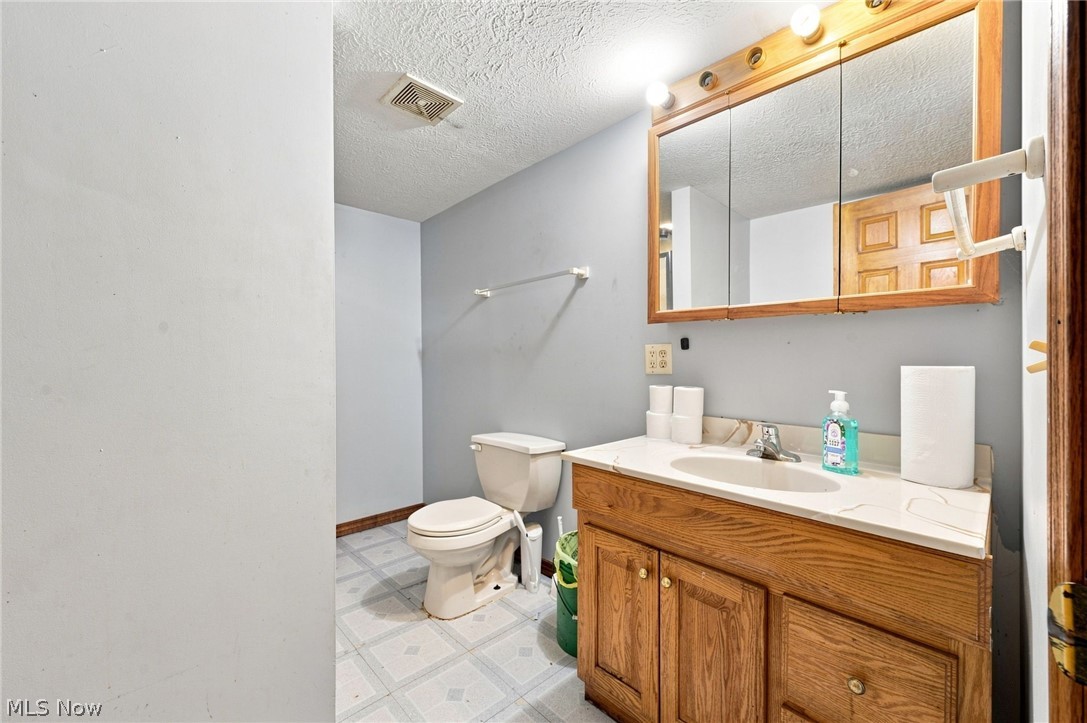 405 Palomino Court Lagrange OH 44050