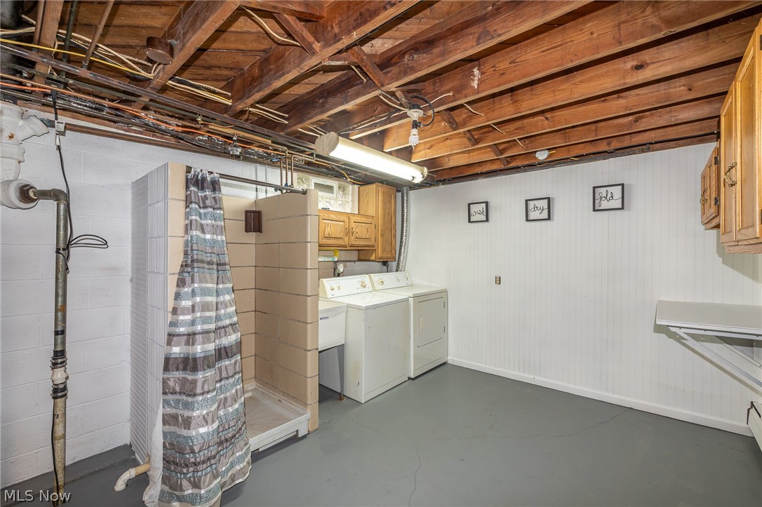 910 S Court Street Medina OH 44256