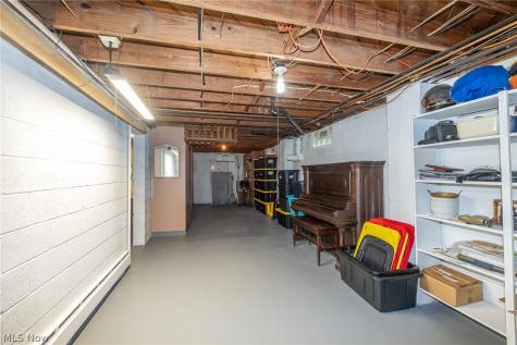 910 S Court Street Medina OH 44256