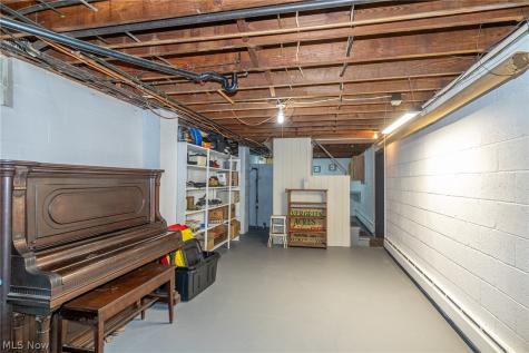 910 S Court Street Medina OH 44256