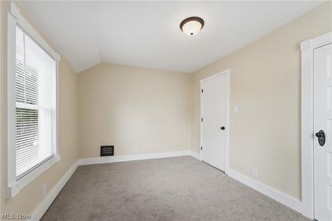 1405 Wabash Court NE Canton OH 44705