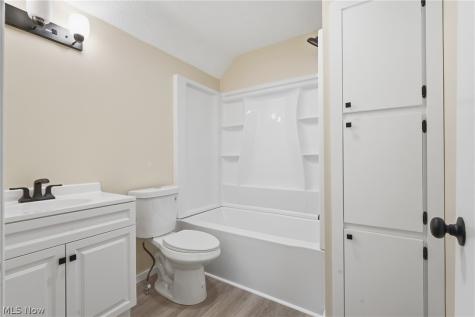 1405 Wabash Court NE Canton OH 44705