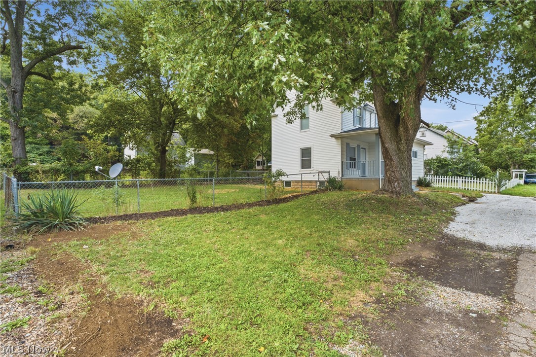 1405 Wabash Court NE Canton OH 44705