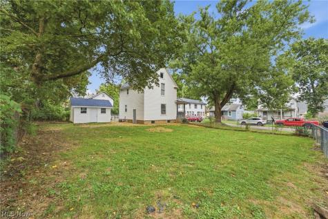 1405 Wabash Court NE Canton OH 44705