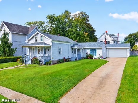 1227 W 3rd Street Ashtabula OH 44004