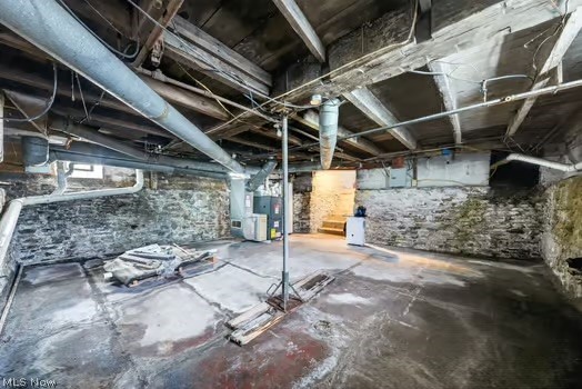 1227 W 3rd Street Ashtabula OH 44004