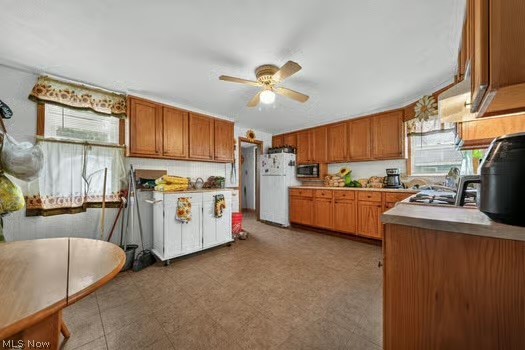 1227 W 3rd Street Ashtabula OH 44004