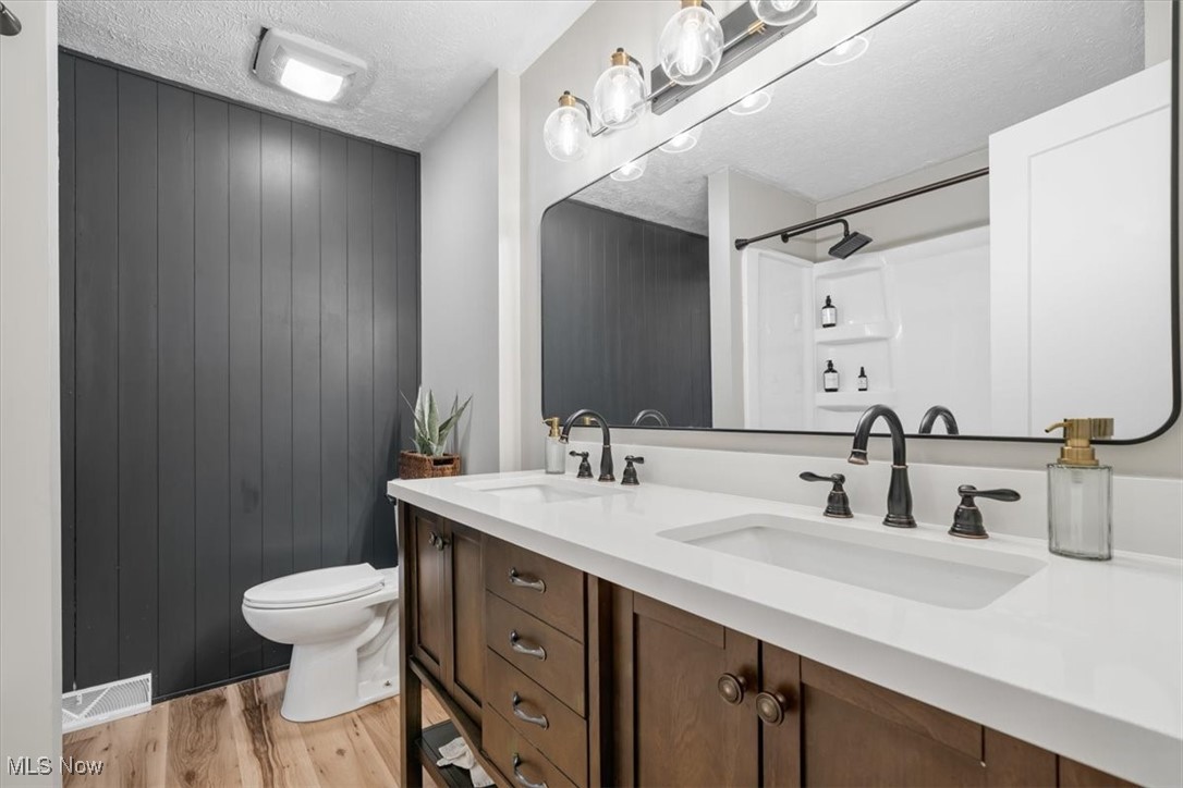 515 Taylor Avenue Akron OH 44312