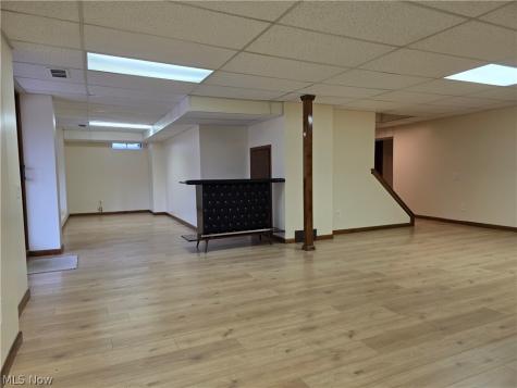 5009 Lansdowne Drive Solon OH 44139