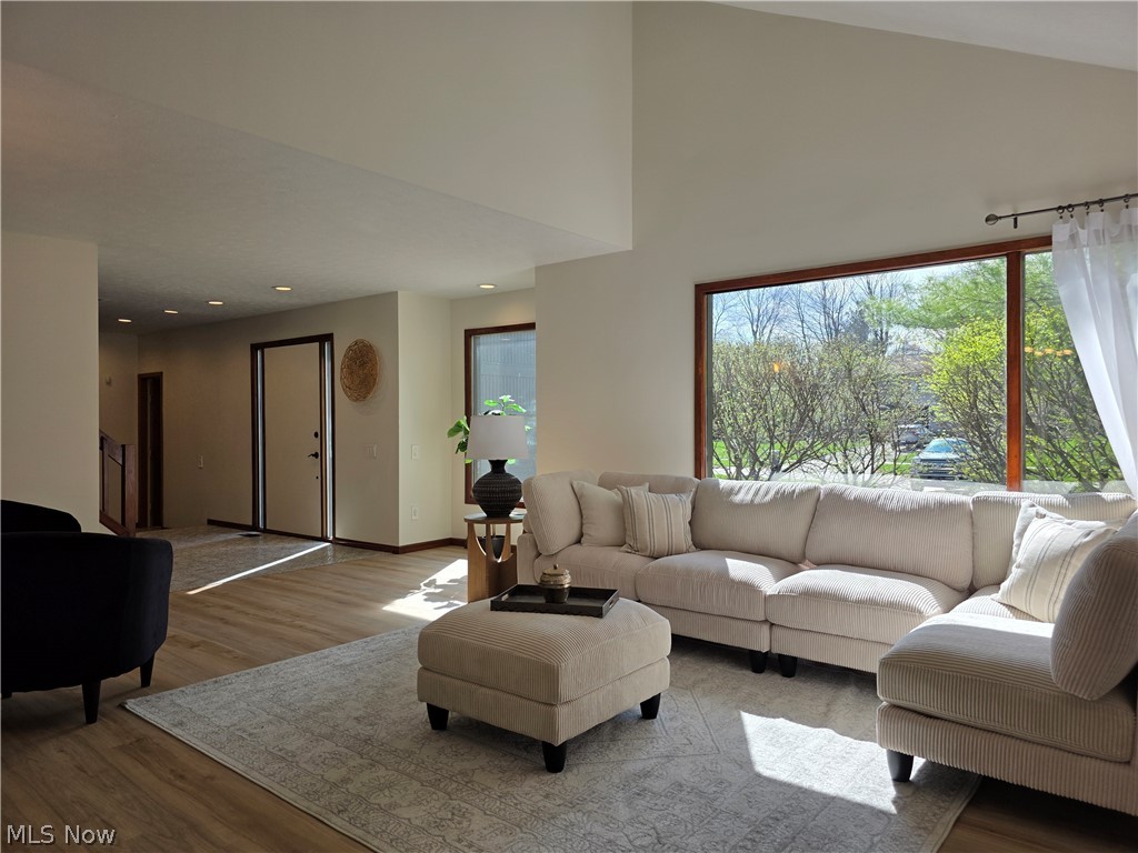 5009 Lansdowne Drive Solon OH 44139