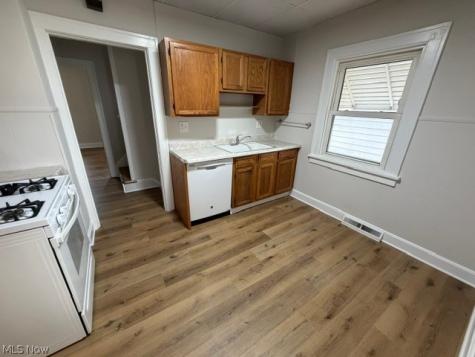 4642 Rockwood Road Garfield Heights OH 44125