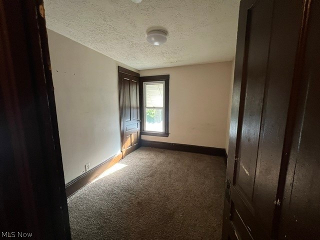 2407 Livingston Avenue Lorain OH 44052